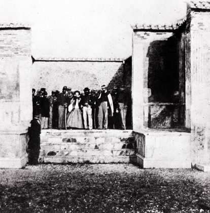 Pompei. Giuseppe Garibaldi con il suo Stato Maggiore in visita agli scavi - 22 ottobre 1860